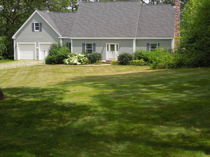 Easy Breezes Barters Island Boothbay Maine Water Views & Access
