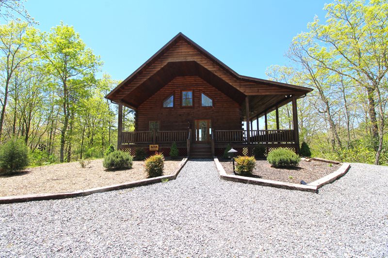 Luxury Mountaintop Cabin Rental Near Bryson City NC in the ...