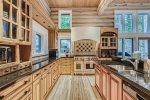 The Valley, Buffehr Creek, West Vail, by Vail Village Rentals