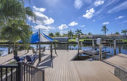 Dock Holiday - Modern Home with Shuffleboard Table and Large Boat Dock