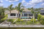 Beach Dreaming Fenced in Property