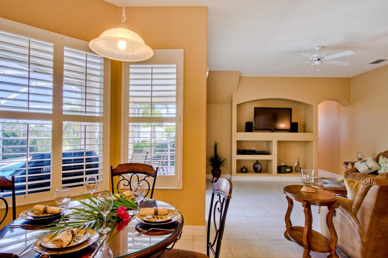Villa Rosa Florida Vacation Home Rental Cape Coral Vesteva
