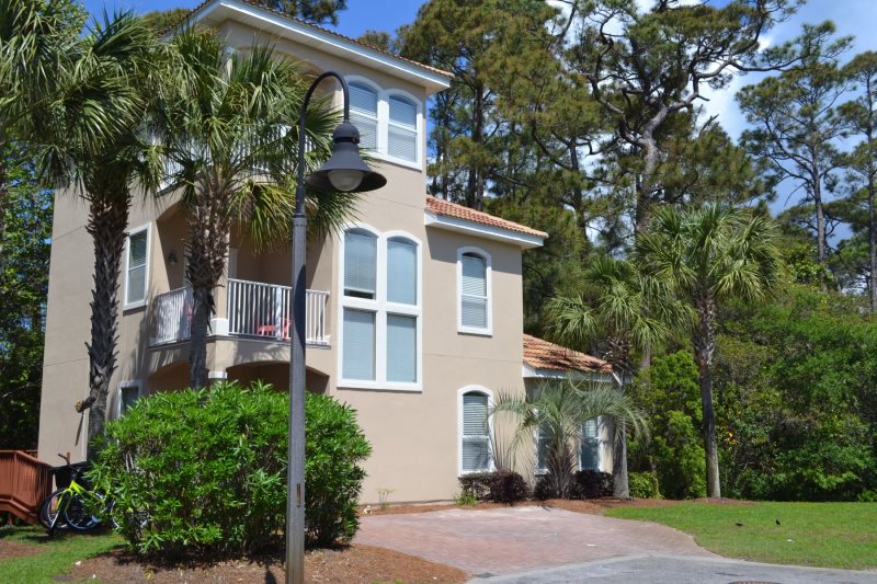 Hula Hangout 4 Br 3 Ba Gulf Views Access Hula Hangout Beach House Pet Friendly 4br 4ba Gulf Views Santa Rosa Fl