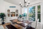 Dining area with seating for 6