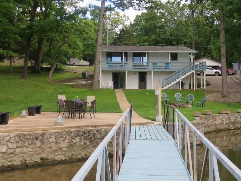 Peaceful Water Cabin Vacation Rental Home Lake of the ...