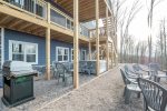 Gravel Patio w/ Hot Tub, Gas Grill & Chimenea