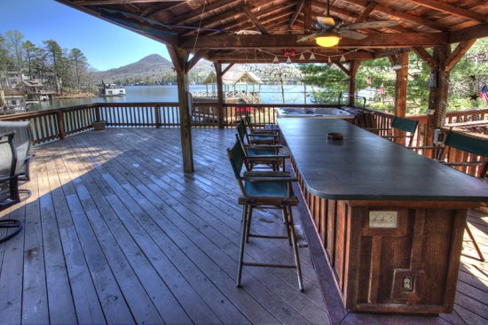 Creek Lake River Cabin Rentals In Helen Ga Pinnacle Cabin Rentals