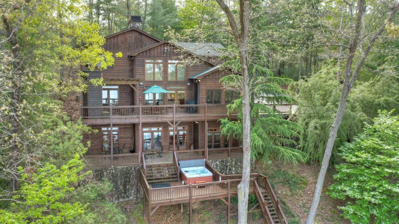 When In Rome Vacation Rental On Lake Blue Ridge