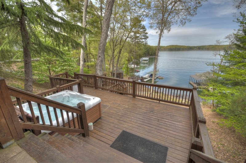 When In Rome Vacation Rental On Lake Blue Ridge