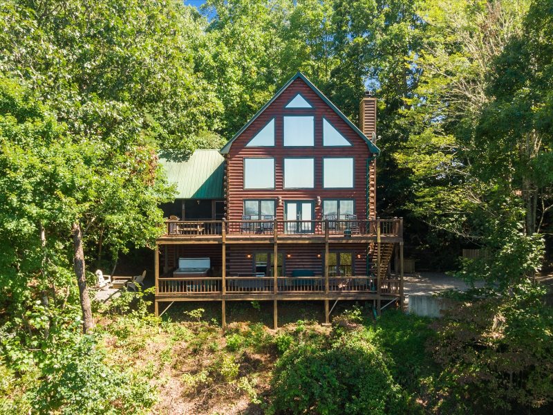 Bear Necessities North Ga Cabin Rental