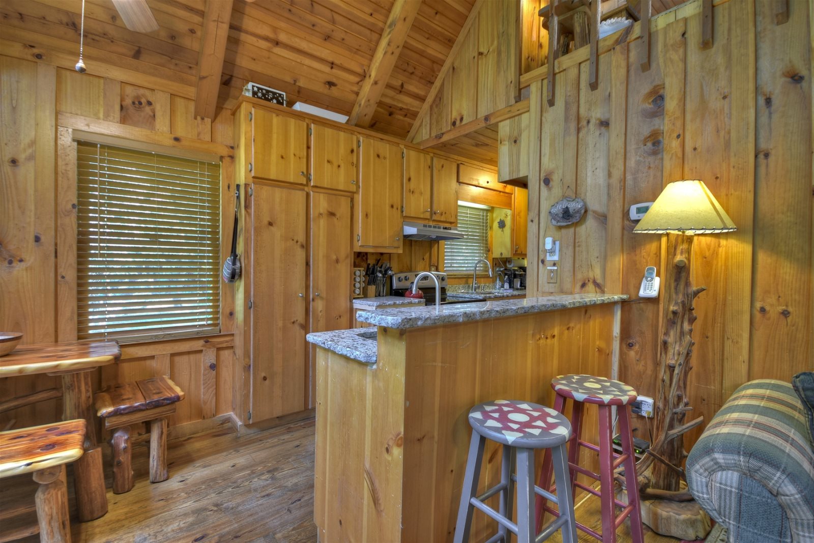 Cold Creek Cottage - Creek front Cabin Rental near Blue ...