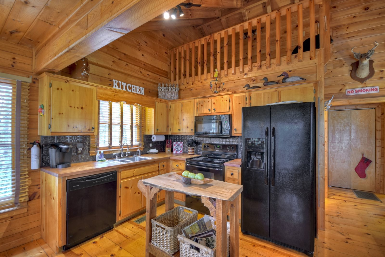 Anglers Rest Pet Friendly Cabin by Southern Comfort Cabin Rentals