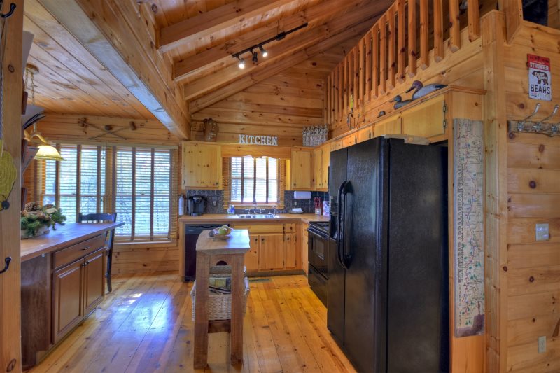 Anglers Rest Pet Friendly Cabin by Southern Comfort Cabin Rentals