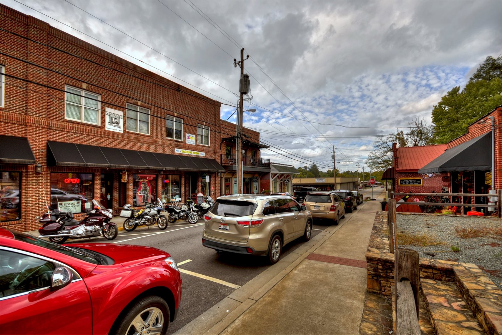 Main Street Suite Downtown Blue Ridge