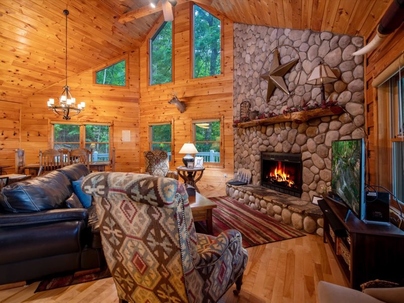 Aska Bliss in Blue Ridge - North GA Cabin Rental