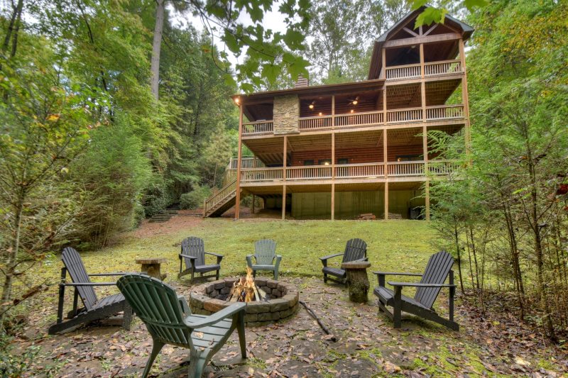 Stoney Creek Retreat Southern Comfort Cabin Rentals   2 