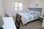 Guest bedroom with desk 