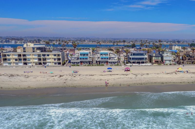 Bluewater Oceanfront 2 North Mission Beach Vacation Rental