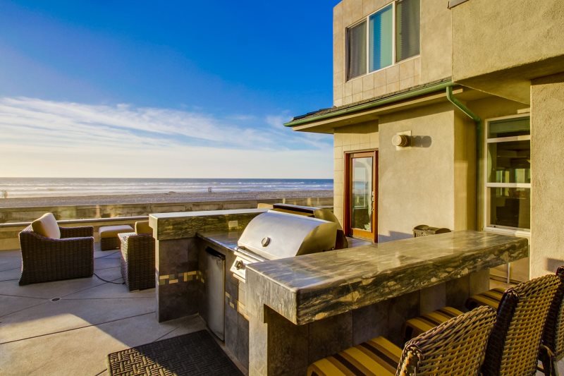 Vacation Rental | Mission Beach | San Diego | Oceanfront