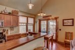Foote Creek Lodge kitchen and breakfast bar.