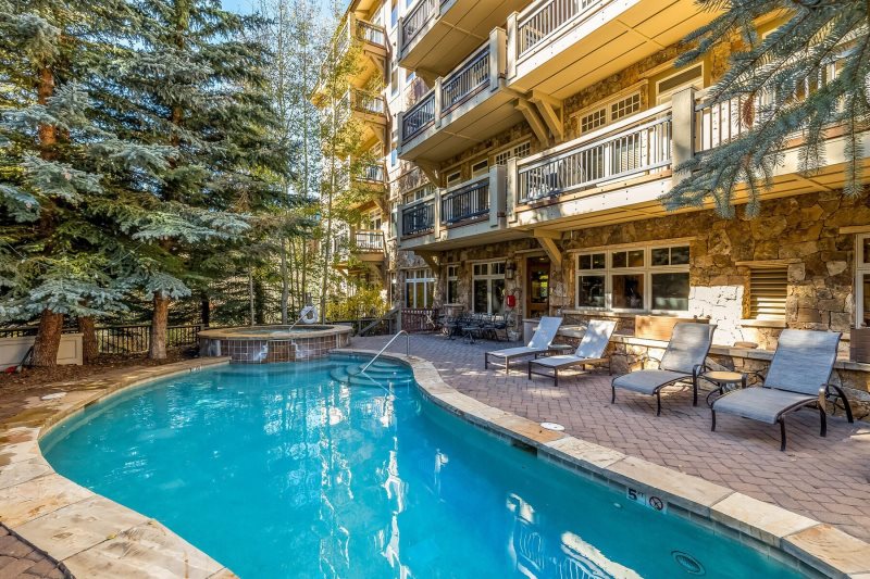 In Keystone, luxury amenities, residences and a hotel take center