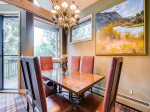 Beaver Creek Pines Lodge 3 Bedroom Townhome Dining Area