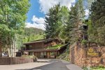 The Mountain Queen is tucked up against Aspen Mountain and is an ideal retreat when coming to enjoy the Aspen area any time of year