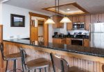 Kitchen with breakfast bar