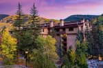 Mountain Haus Fall Exterior 