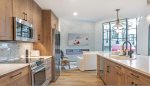 Gourmet Fully Equipped Kitchen