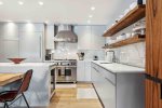 Gourmet Fully Equipped Kitchen