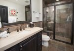 3.5 Bathrooms