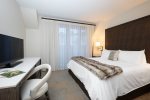 King Suite with Kitchenette and Sofa Bed