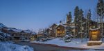 Located between Peaks 8 and 9 for easy mountain access. Head to the Snowflake Chairlift within 75 yards of the property