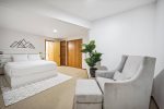 Loft Den