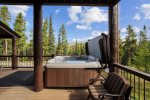 Private Hot Tub with Gorgeous Mountain Views