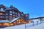 Peak 8 Ski In, Ski-Out Access