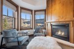 Three Full Bedroom with Luxury En Suite Bathrooms, Fireplaces, Mini Bar