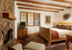 Second bedroom offers Queen - 101 Park Ave - Aspen CO