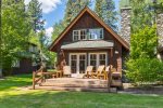 Metolius River Resort Cabin 7 - Luxurious cabin on the Metolius River w/ fireplace, cable & free WiFi