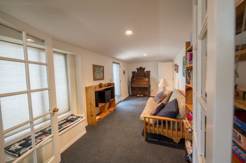 Sisters Oregon Vacation Rental Home - Cascade Mountain Views