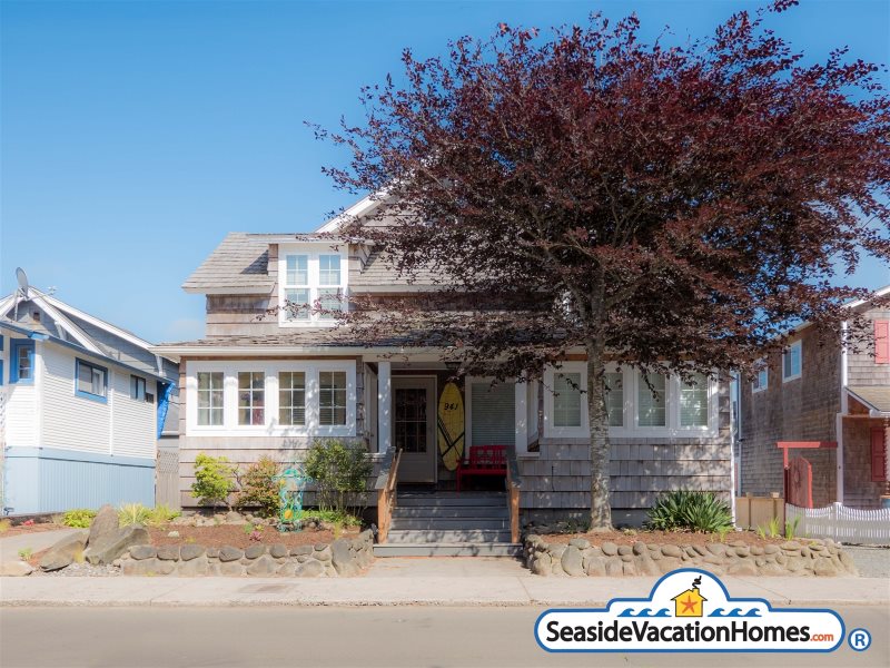 941 S Columbia Seaside Vacation Home Althe Beach Ball House At The Beach Ball House At Seaside Hot Tub 650ft To