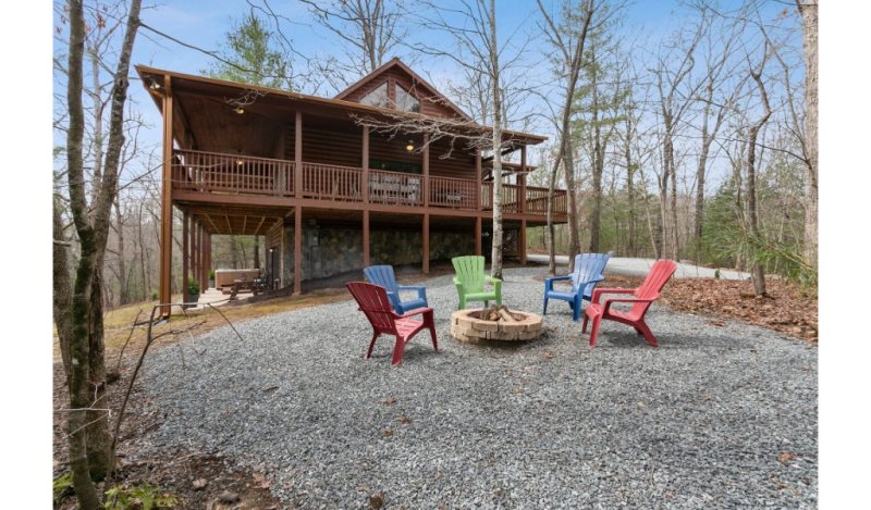 White Pines Located In Blue Ridge North Ga Cabin Rental