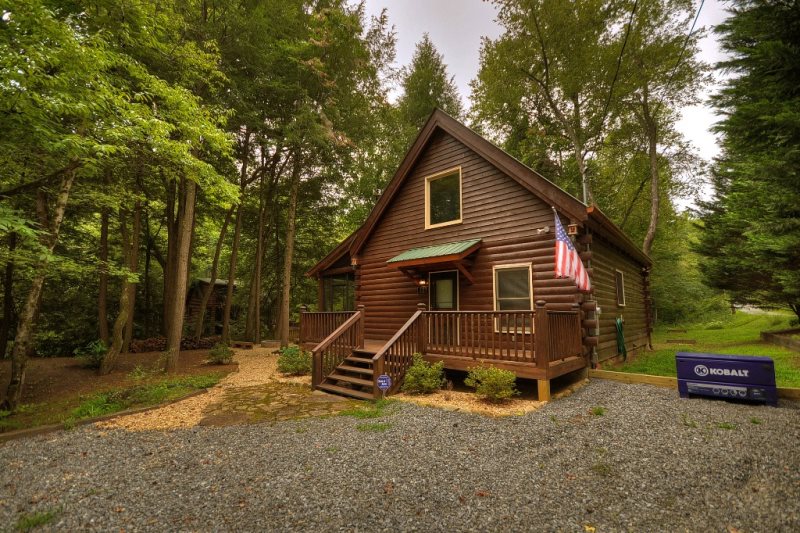 Watersound Located In Mccaysville North Ga Cabin Rental