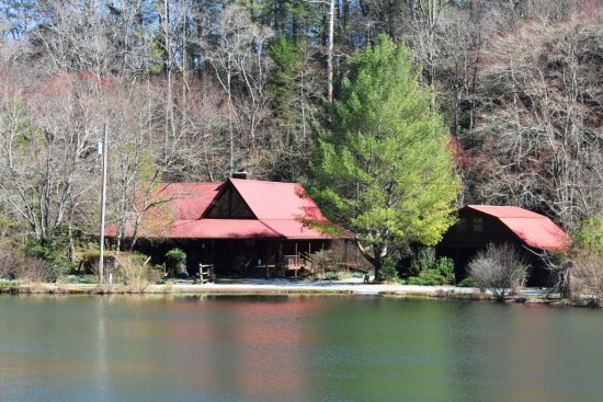 Lake Cabins