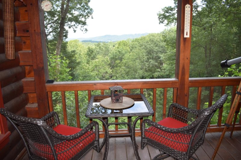 Southern Comfort Cabin Rentals Blue Ridge Hideaway