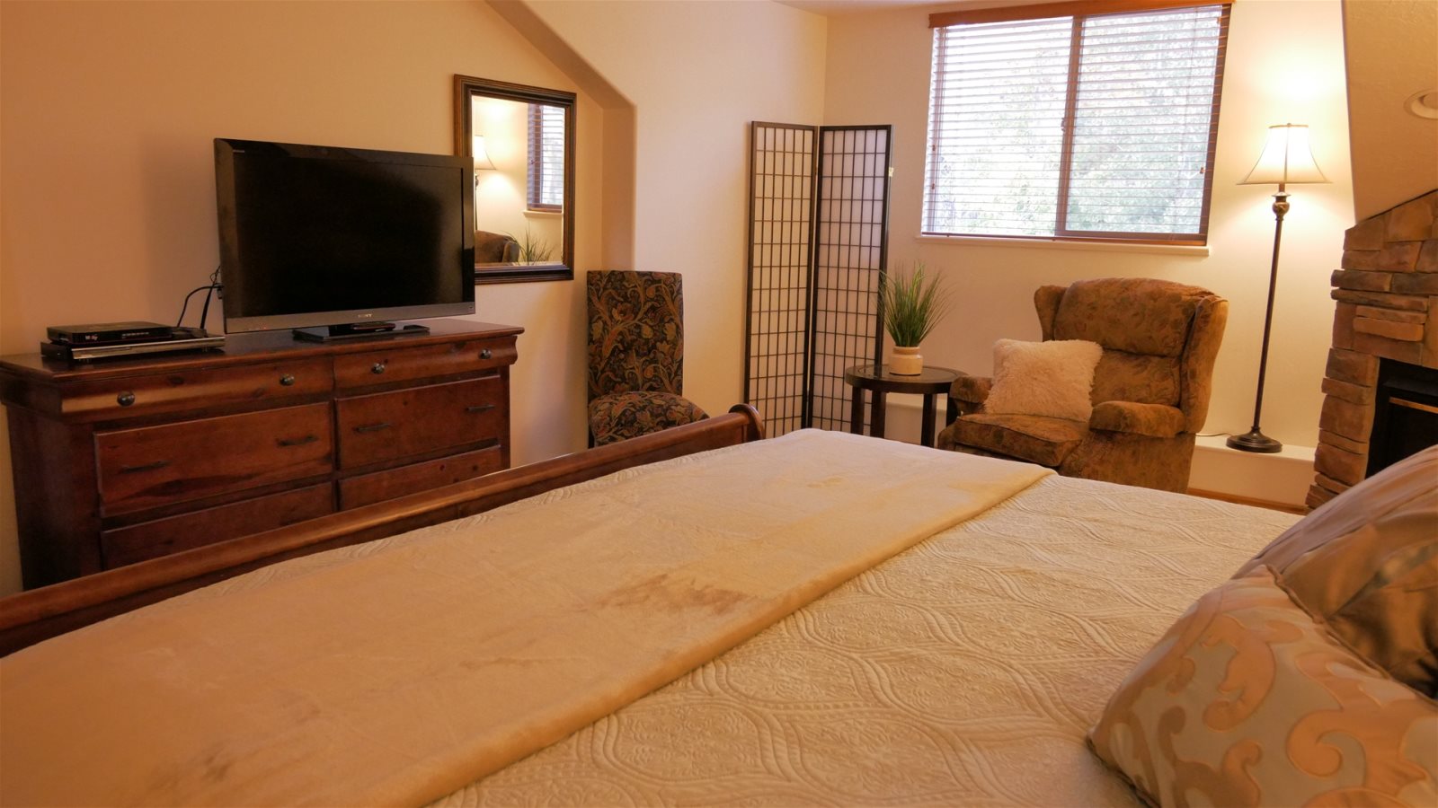 Deluxe Moose Hollow vacation condo in Eden Utah.