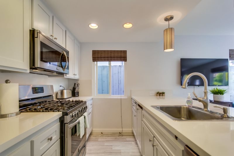 Mickey S Mission Beach Amp Bay Beach Bungalow San Diego