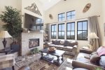 CreekHouse 1336: New Luxury Townhouse, Beautifully Upgraded, Unobstructed Views of the Sherwins and Mammoth Mountain
