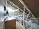 Seasons 4 200- Loft with Two Twins and One Full Bed